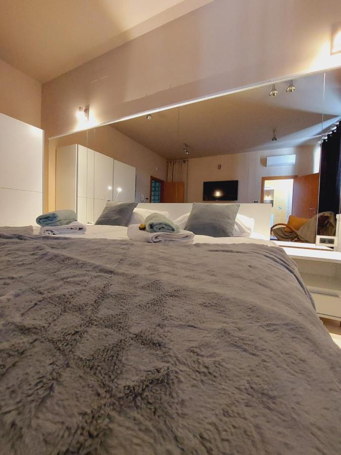 Room And Apartments Antea Rovinj Exteriér fotografie